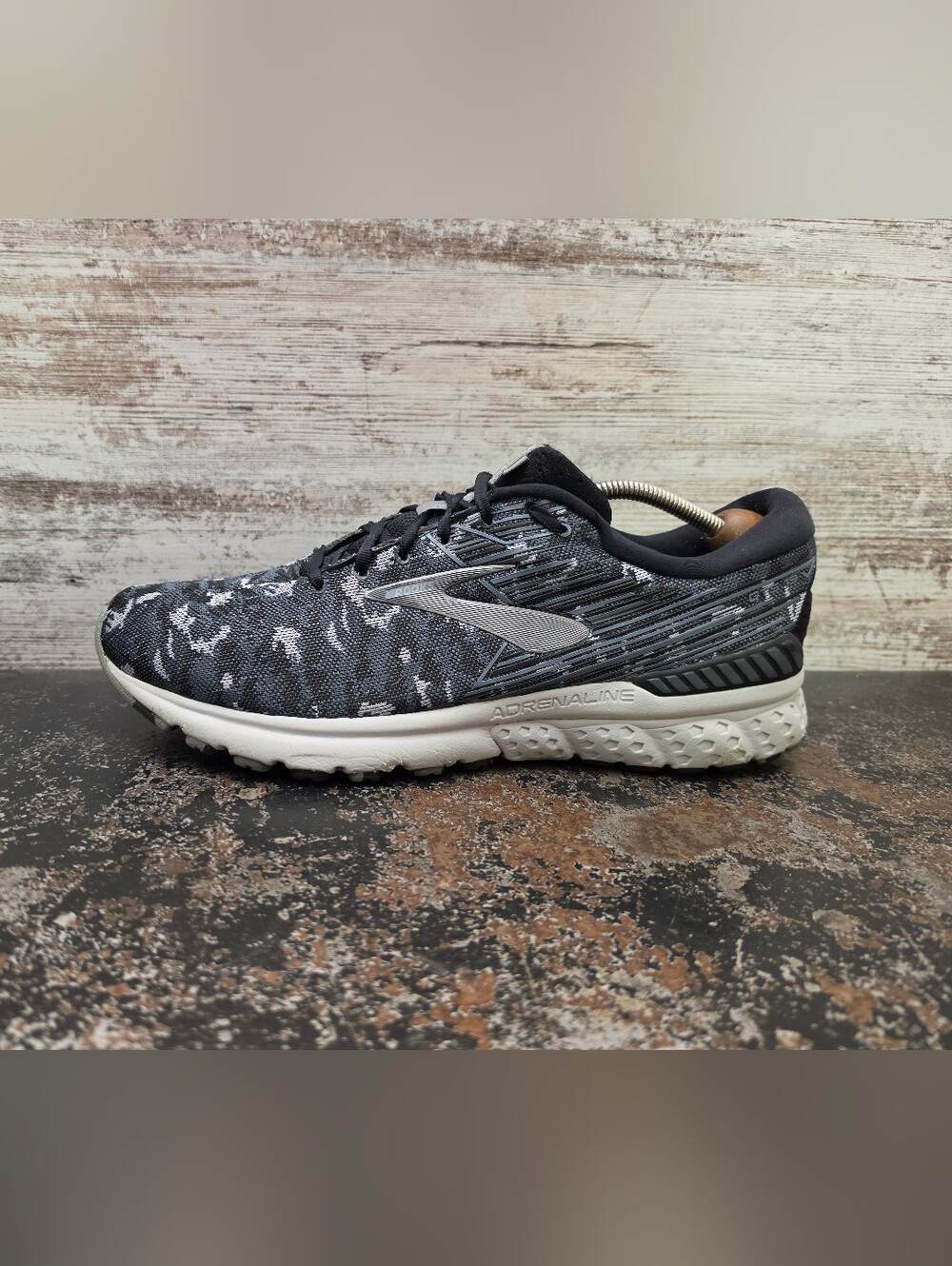 Mens Brooks Adrenaline 19 Running Shoes Sz 15 Used 1102941D096